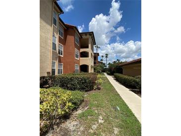 Photo one of 5578 Metrowest Blvd # 107 Orlando FL 32811 | MLS O6229855