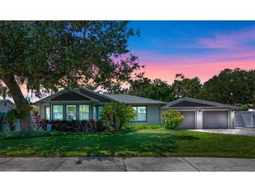 Photo one of 606 S Pine St New Smyrna Beach FL 32169 | MLS O6237736