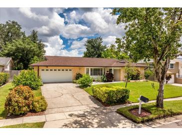 Photo one of 609 Applewood Ave Altamonte Springs FL 32714 | MLS O6238478