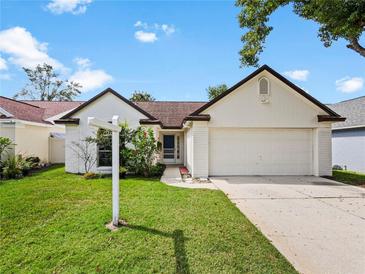 Photo one of 673 Whitetail Loop Apopka FL 32703 | MLS O6240876