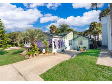 Photo one of 308 Due East St New Smyrna Beach FL 32169 | MLS O6243702