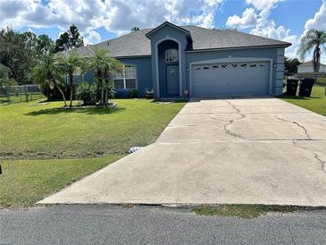 Photo one of 633 Linnet Ct Kissimmee FL 34759 | MLS O6243793