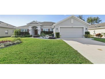 Photo one of 7525 Sloewood Dr Leesburg FL 34748 | MLS O6253892