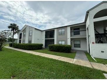 Photo one of 2101 Cascades Blvd # 206 Kissimmee FL 34741 | MLS O6257410