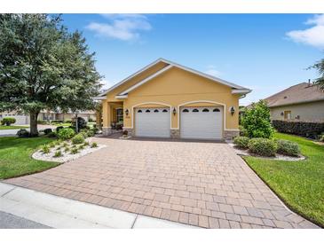 Photo one of 8684 Sw 88Th Loop Ocala FL 34481 | MLS OM683098