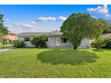 Photo one of 5116 Lanette St Orlando FL 32811 | MLS OM686970