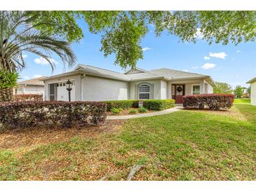 Photo one of 9482 Sw 93Rd Loop Ocala FL 34481 | MLS OM688511