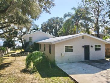 Photo one of 13065 Se 118Th Avenue Rd Rd Ocklawaha FL 32179 | MLS OM689786