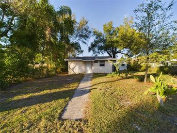 Photo one of 2651 Avenue J Nw Winter Haven FL 33881 | MLS P4928207