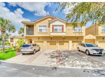 Photo one of 2736 Oakwater Dr # 2736 Kissimmee FL 34747 | MLS S5092755