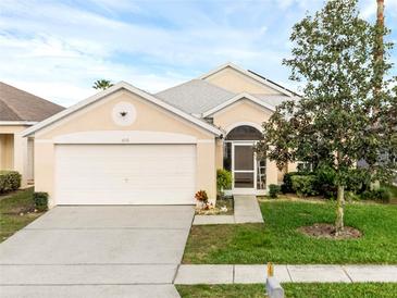 Photo one of 1032 Bloomingdale Dr Davenport FL 33897 | MLS S5100543