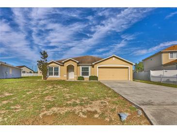 Photo one of 313 Erie Dr Kissimmee FL 34759 | MLS S5102717
