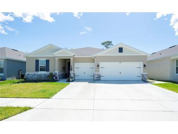 Photo one of 1624 Barberry Dr Kissimmee FL 34744 | MLS S5103392