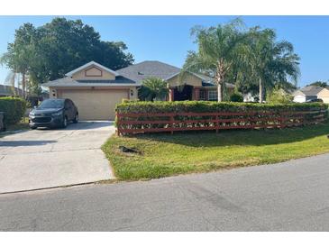 Photo one of 631 Bayport Dr Kissimmee FL 34758 | MLS S5104490