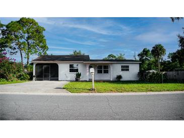 Photo one of 351 Iris Rd Casselberry FL 32707 | MLS S5113920