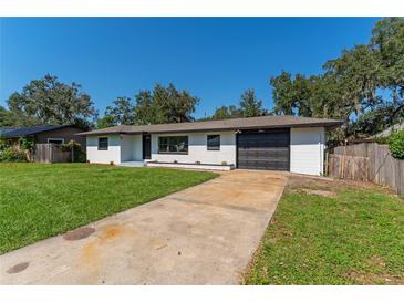 Photo one of 3651 Cactus Ln Mount Dora FL 32757 | MLS S5113987