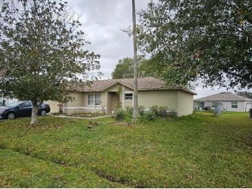 Photo one of 916 Salerno Ct Kissimmee FL 34758 | MLS T3497103