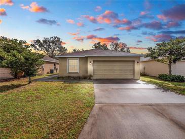 Photo one of 5083 Belmont Park Ln Mulberry FL 33860 | MLS T3502819