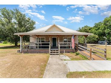 Photo one of 313 3Rd Ne St Fort Meade FL 33841 | MLS T3525039
