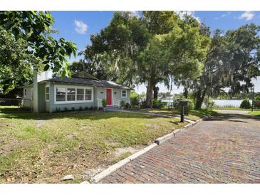 Photo one of 1027 W Lime St Lakeland FL 33815 | MLS T3552704