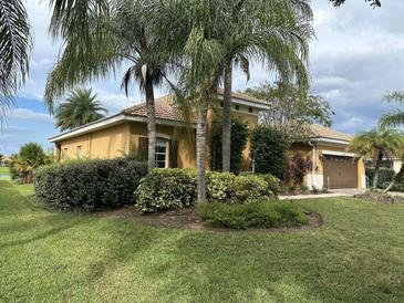 Photo one of 3639 Northwoods Dr Kissimmee FL 34746 | MLS TB8310014