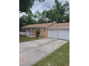 Photo one of 812 29Th Nw St Winter Haven FL 33881 | MLS U8237115