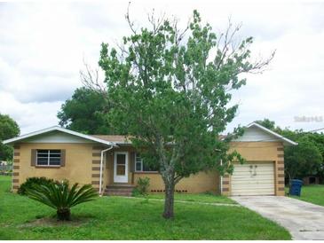 Photo one of 116 Lantern Ln Deland FL 32720 | MLS V4931300