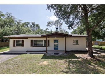 Photo one of 420 S Shell Rd Deland FL 32720 | MLS V4935844