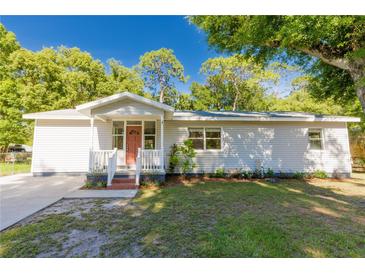 Photo one of 833 N Tuxedo Ave Deland FL 32724 | MLS V4937166