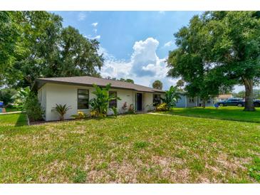 Photo one of 604 Edward St New Smyrna Beach FL 32168 | MLS V4937860