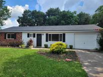 Charming single story home with a two car garage at 8424 Sw 107Th Pl, Ocala, FL 34481