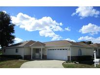 Ranch-style home with attached garage at 13423 Sw 111Th Cir, Dunnellon, FL 34432