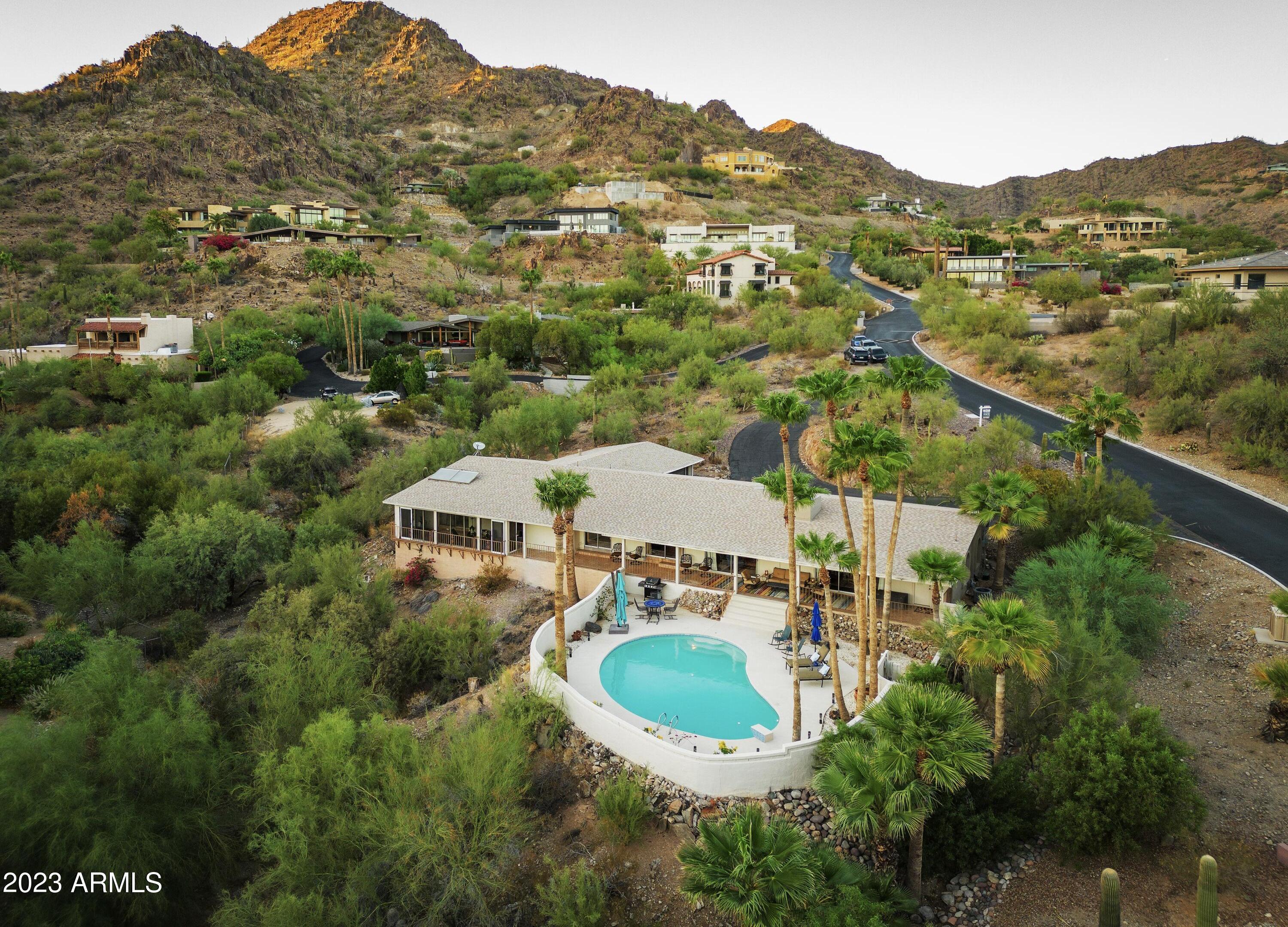 Photo one of 7120 N Clearwater Pkwy Paradise Valley AZ 85253 | MLS 6617694