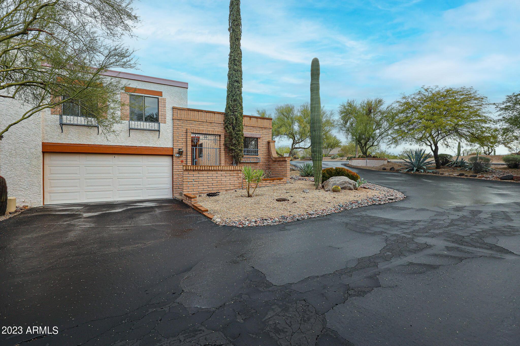 Photo one of 37202 N Tranquil Trl # 28 Carefree AZ 85377 | MLS 6645208