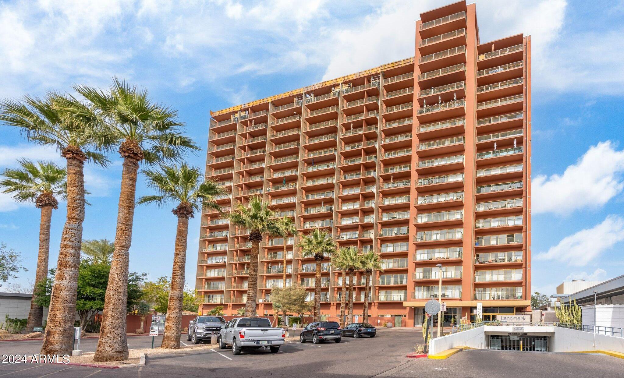 Photo one of 4750 N Central Ave # 8H Phoenix AZ 85012 | MLS 6647916