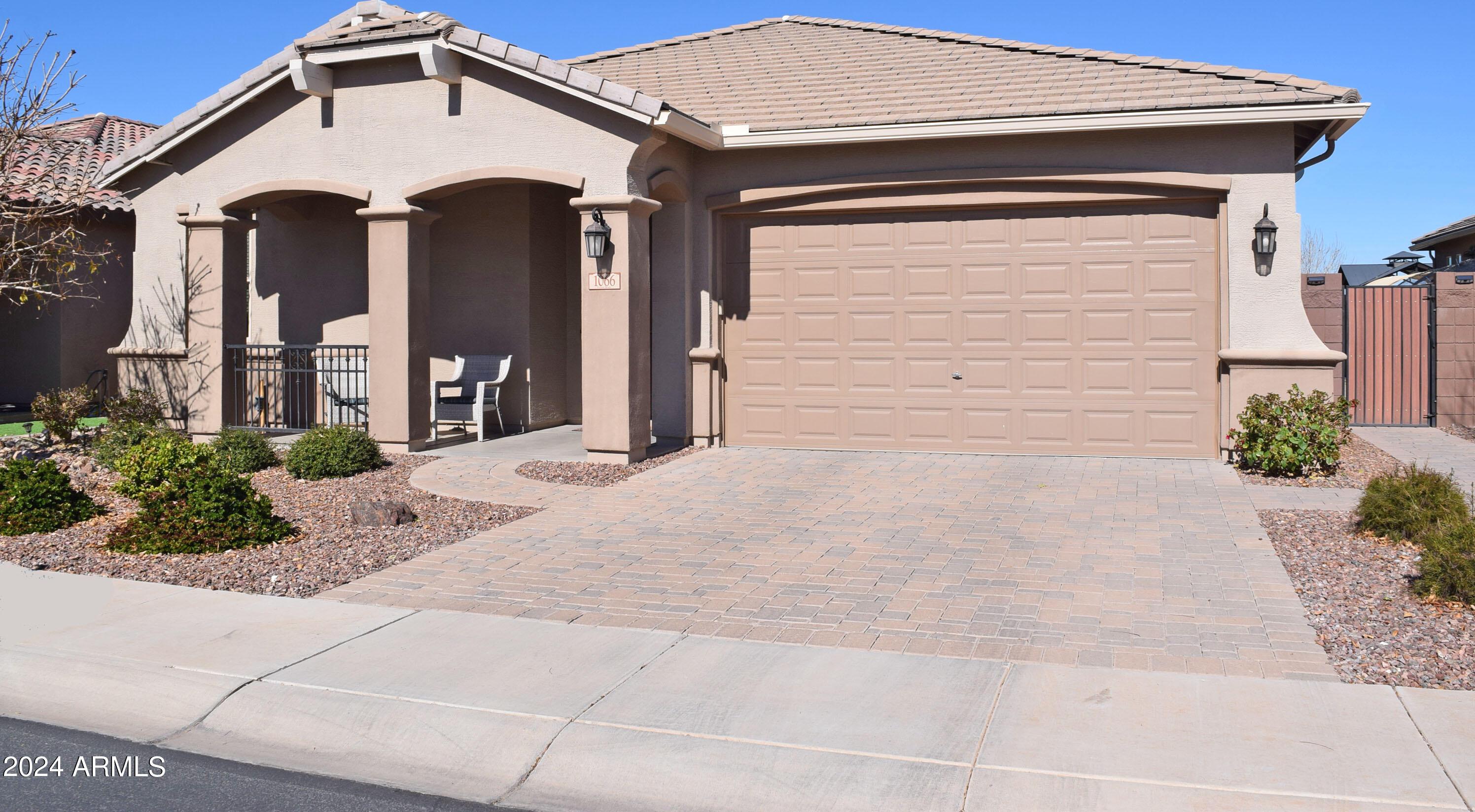 Photo one of 1066 W Spine Tree Ave Queen Creek AZ 85140 | MLS 6657995