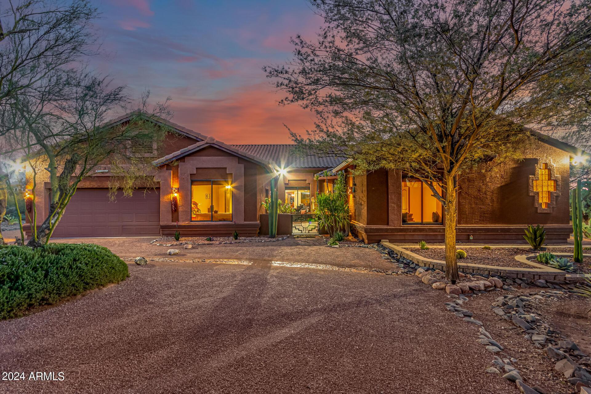 Photo one of 41225 N Canyon Springs Dr Cave Creek AZ 85331 | MLS 6666677