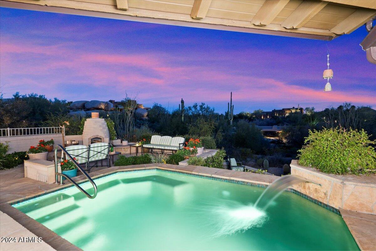 Photo one of 1507 N Indian Rock Rd Carefree AZ 85377 | MLS 6672503