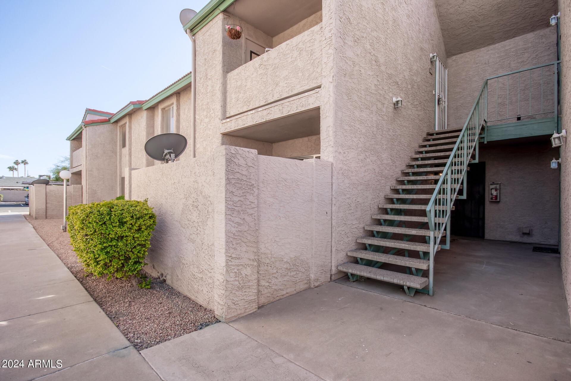 Photo one of 623 W Guadalupe Rd # 155 Mesa AZ 85210 | MLS 6672677