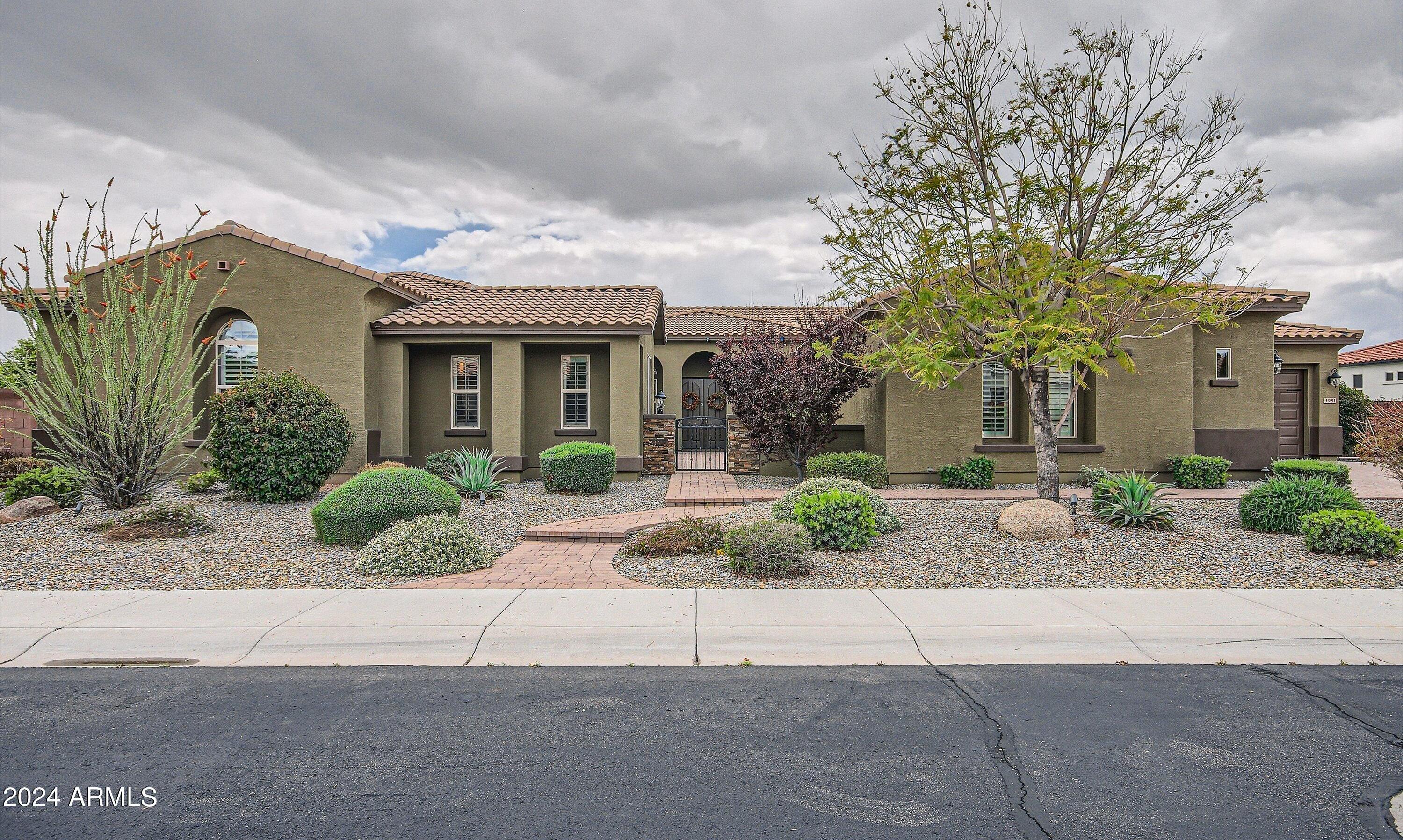 Photo one of 3951 E Encanto St Mesa AZ 85205 | MLS 6677262