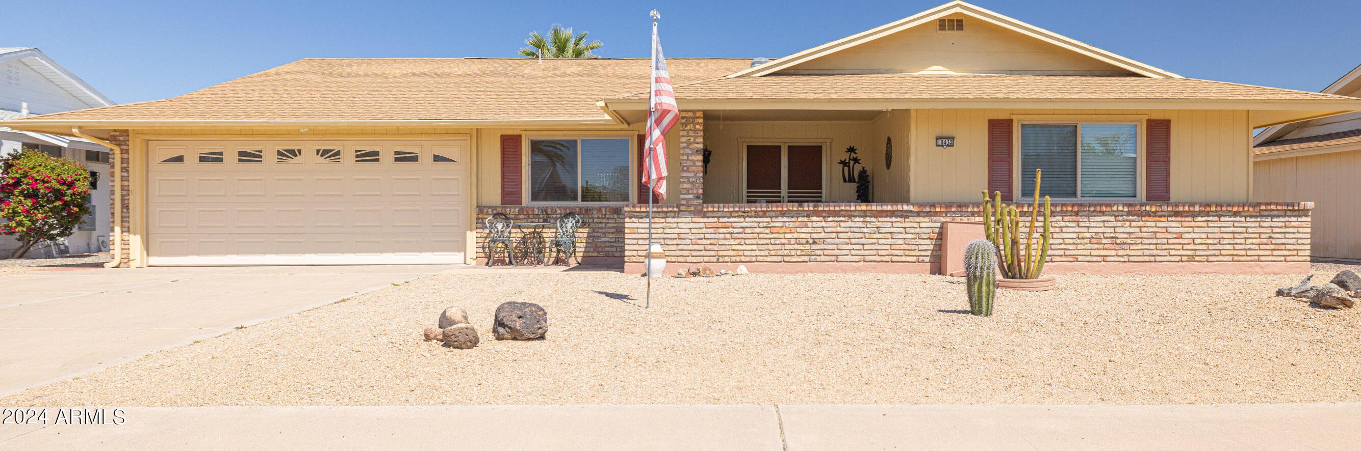 Photo one of 10432 W Cinnebar Ave Sun City AZ 85351 | MLS 6680002