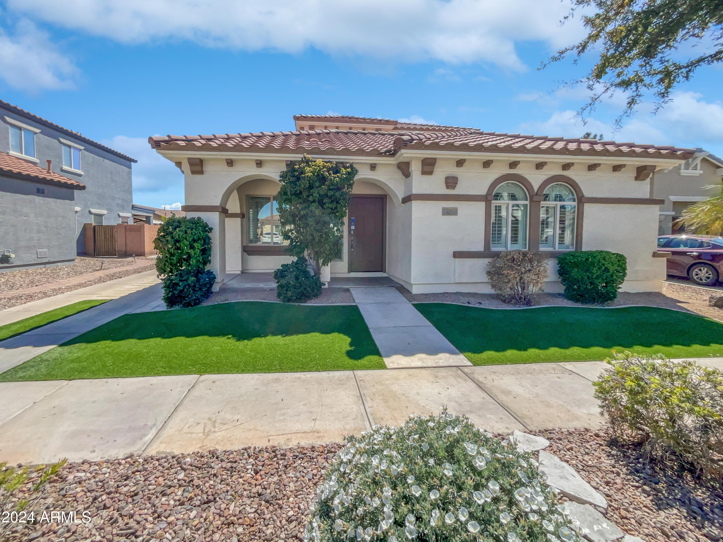 Photo one of 875 E Waterview Pl Chandler AZ 85249 | MLS 6680441