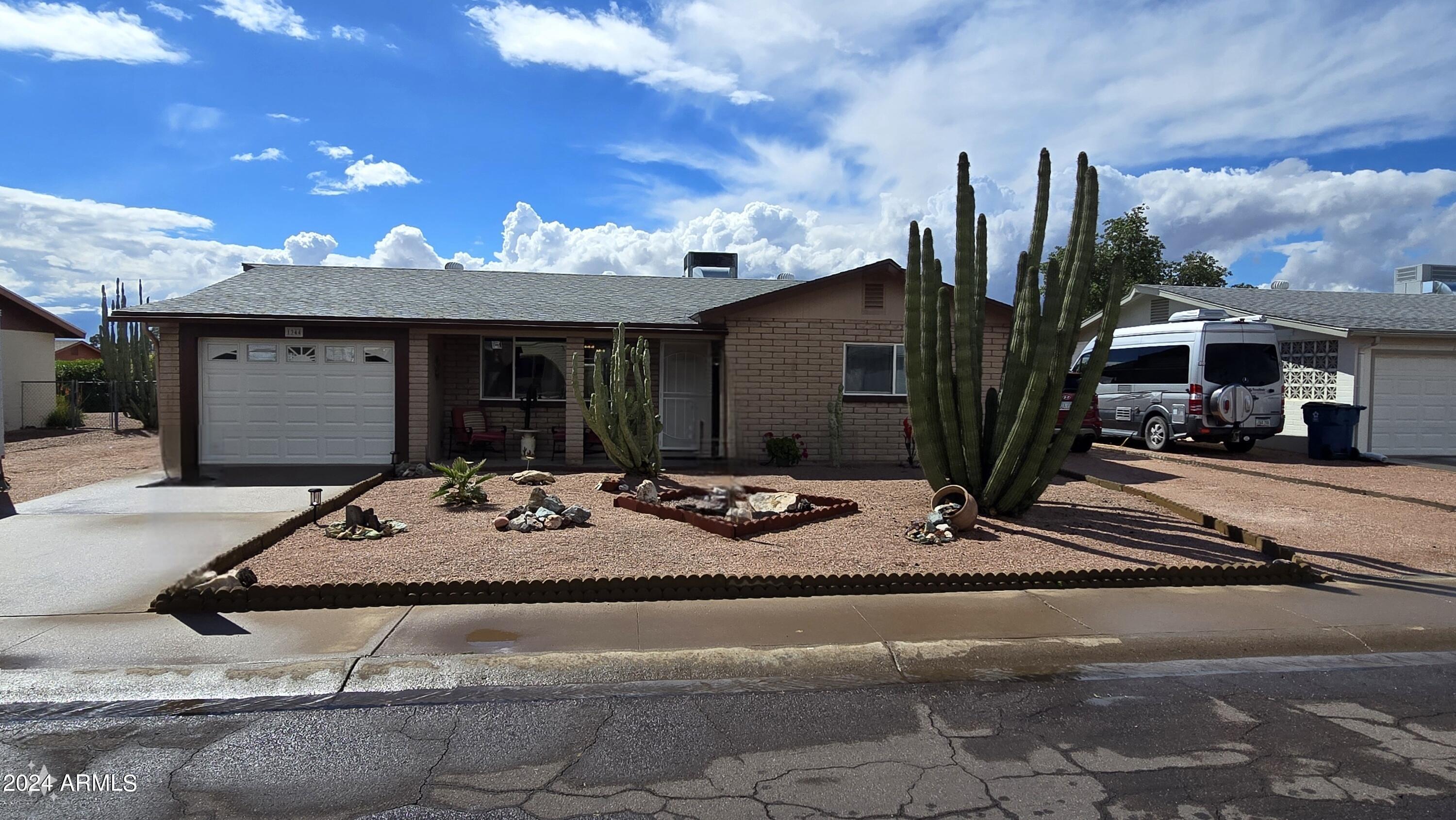 Photo one of 1344 S Palo Verde Dr Apache Junction AZ 85120 | MLS 6685414