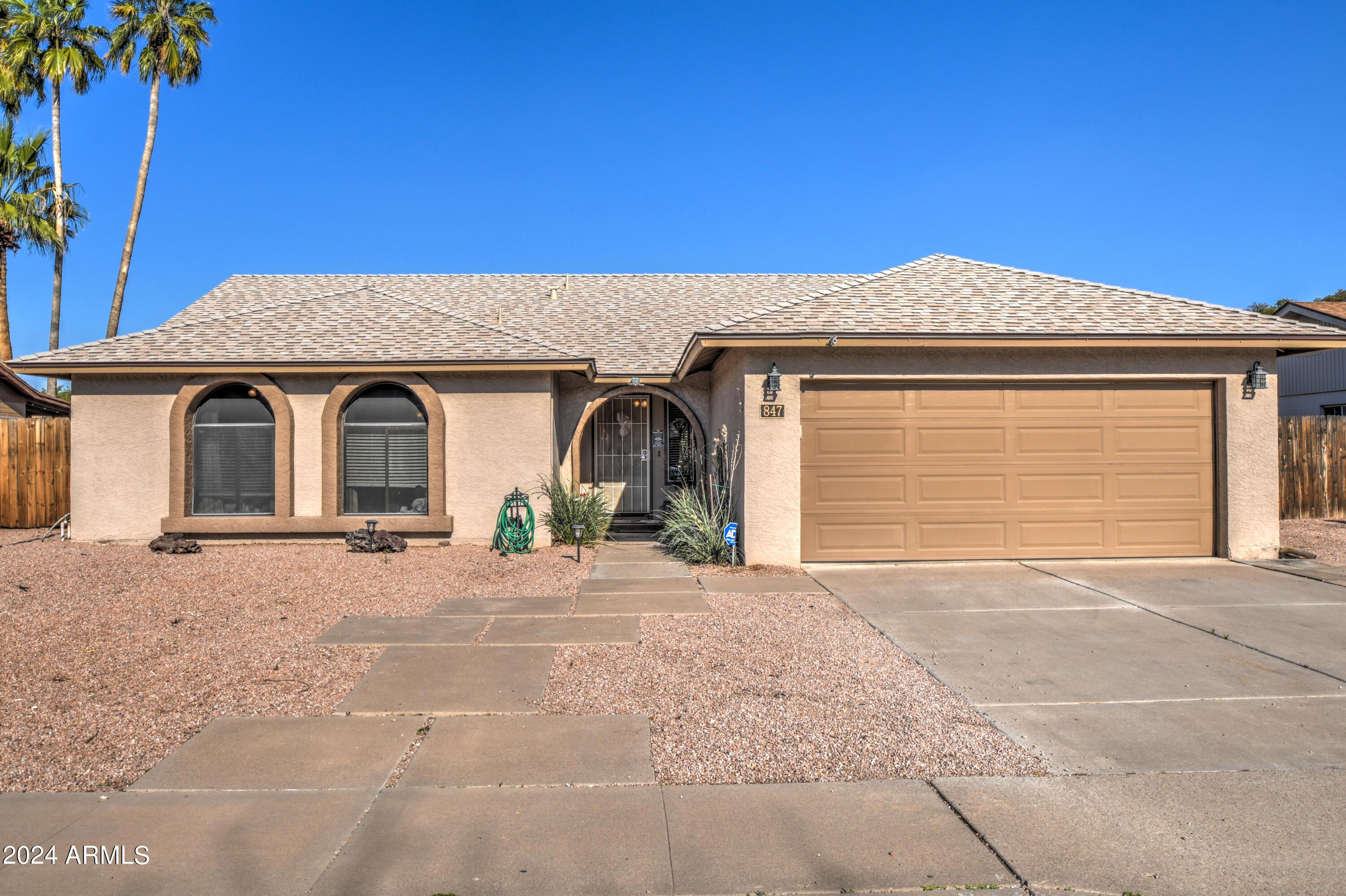 Photo one of 847 S Ashbrook -- Mesa AZ 85204 | MLS 6686063