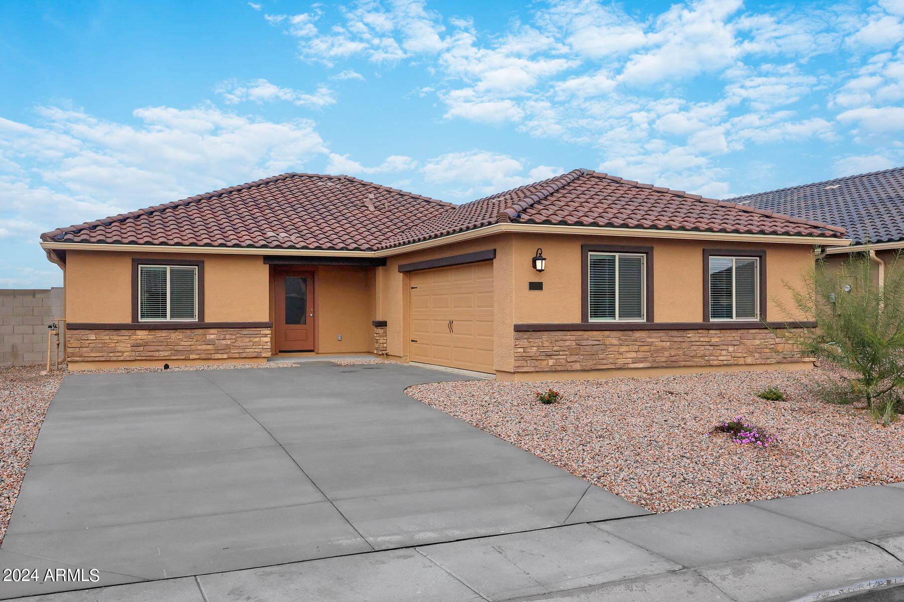 Photo one of 579 W Crowned Dove Trl Casa Grande AZ 85122 | MLS 6688534