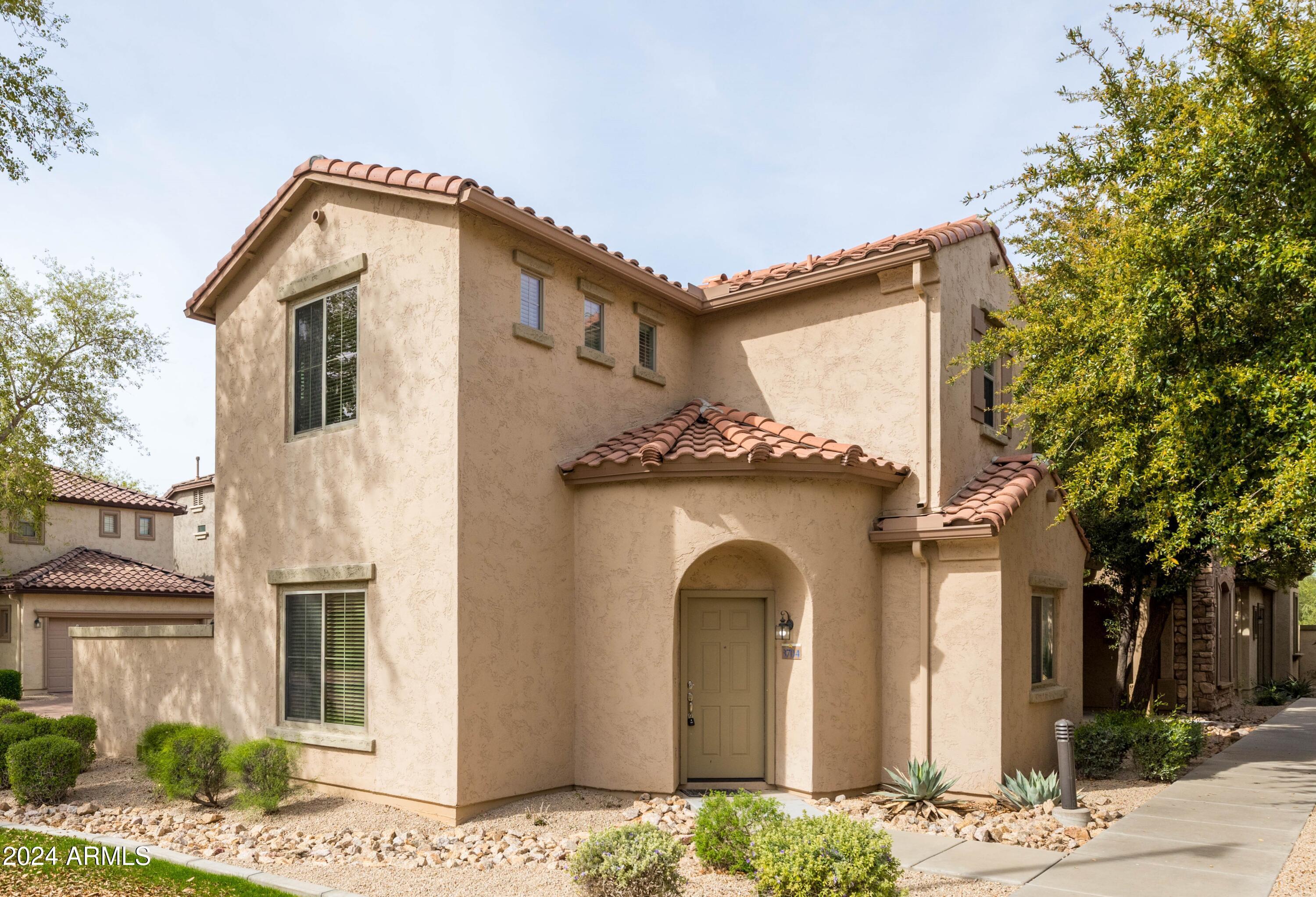 Photo one of 3704 W Vivian Ct Phoenix AZ 85086 | MLS 6690549
