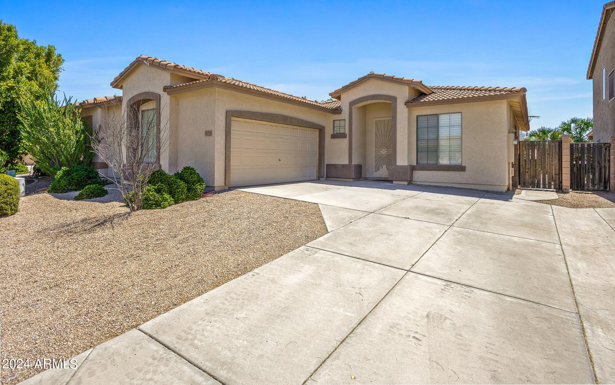 Photo one of 8773 W Windrose Dr Peoria AZ 85381 | MLS 6691985