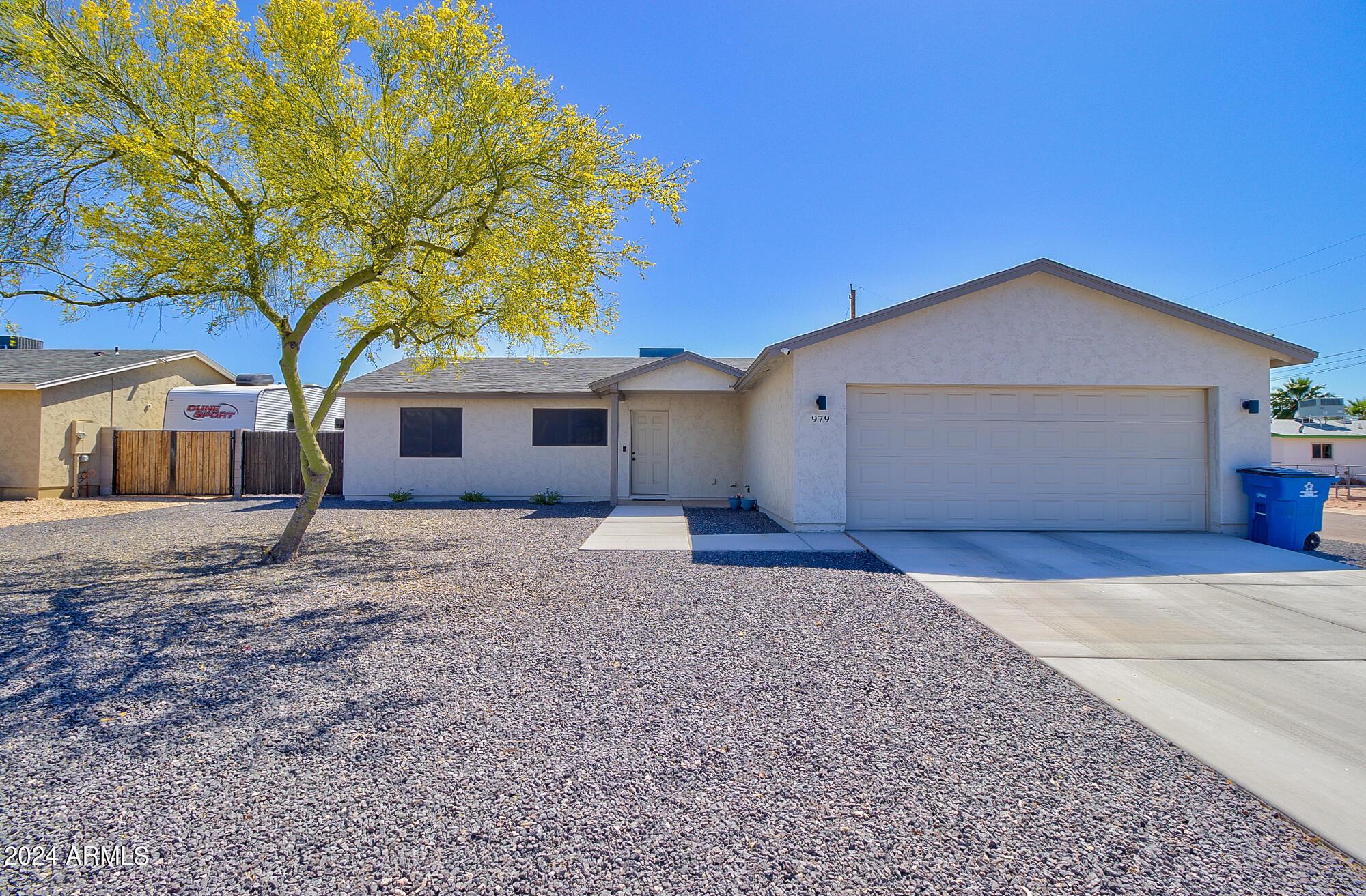 Photo one of 979 S Lawther Dr Apache Junction AZ 85120 | MLS 6692962