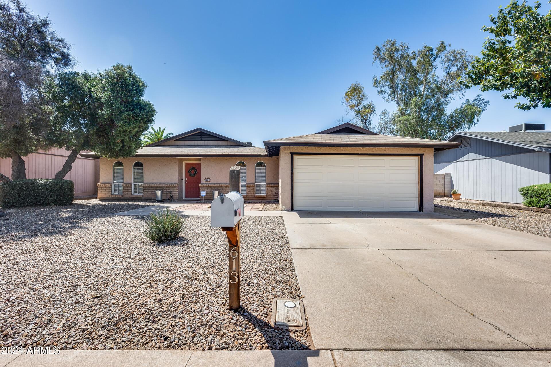 Photo one of 613 W Park Ave Chandler AZ 85225 | MLS 6693730