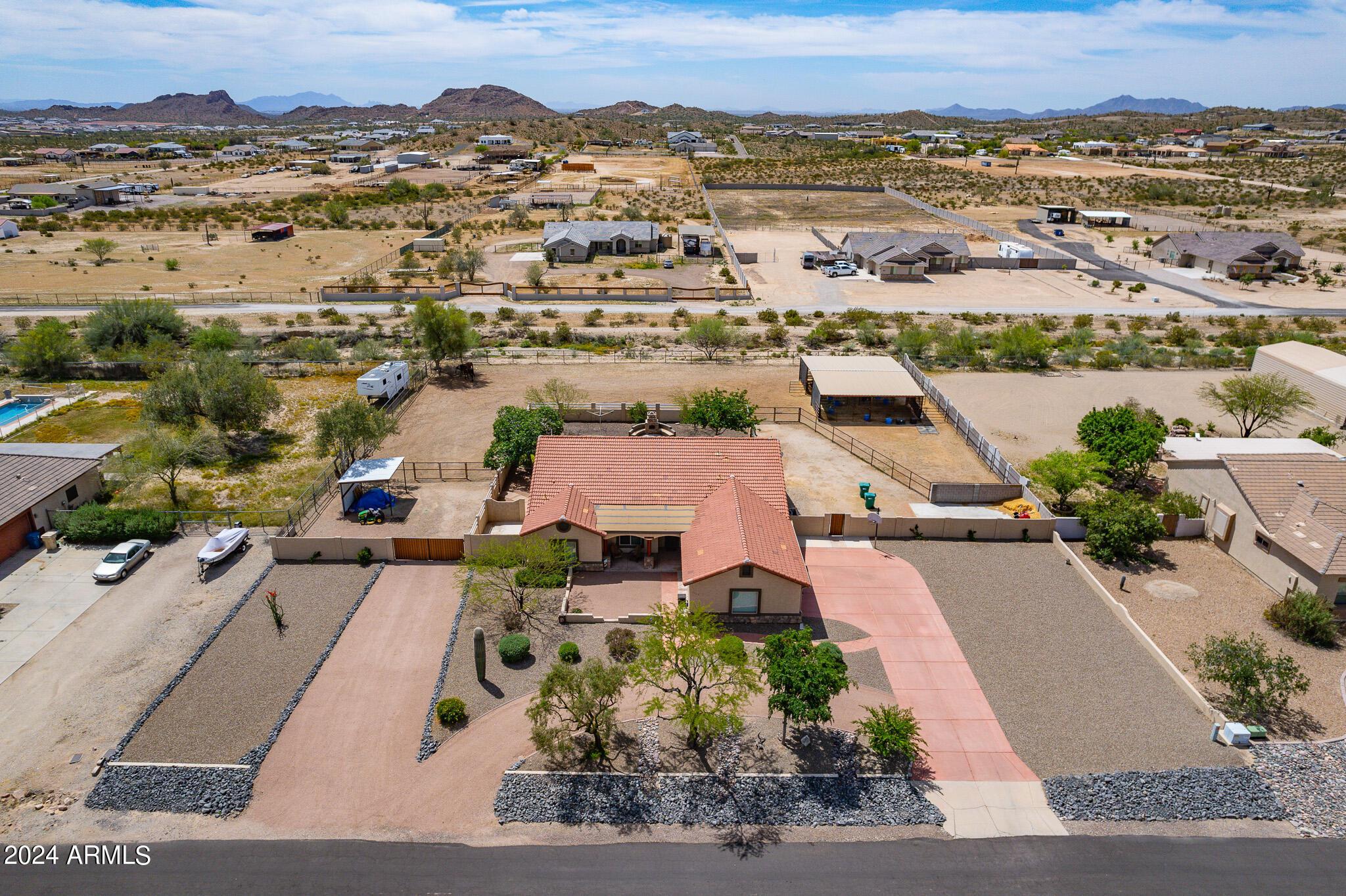 Photo one of 2345 W Dixon Ln San Tan Valley AZ 85144 | MLS 6693965